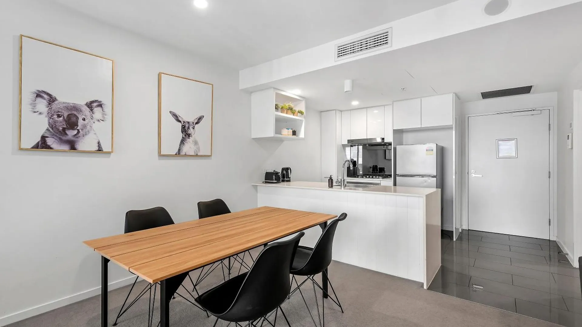 Appartamento King Bed, Mountain Views & Best Southbank Location Brisbane Australia